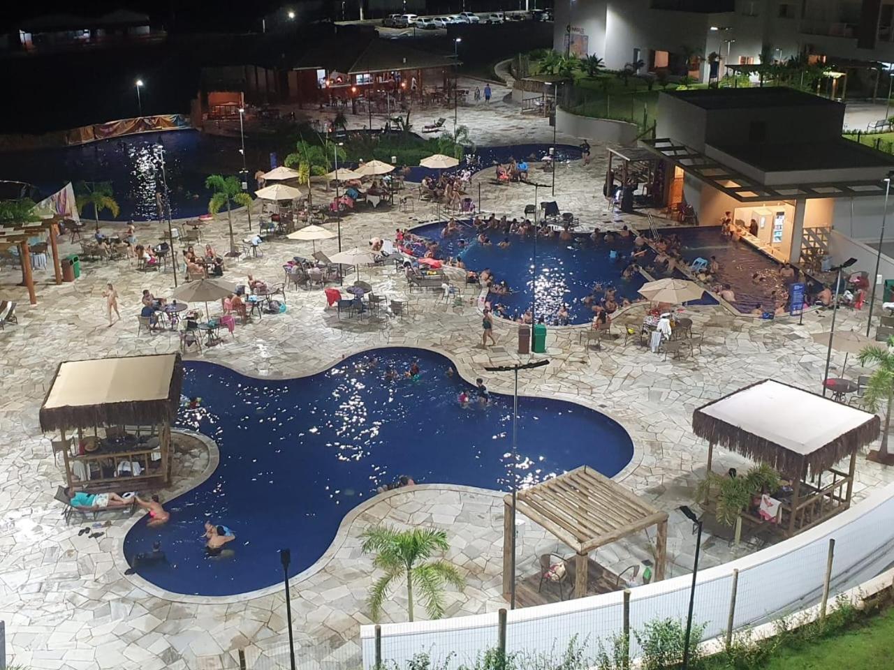 Lagoa Eco Towers Star Temporada Apartment
